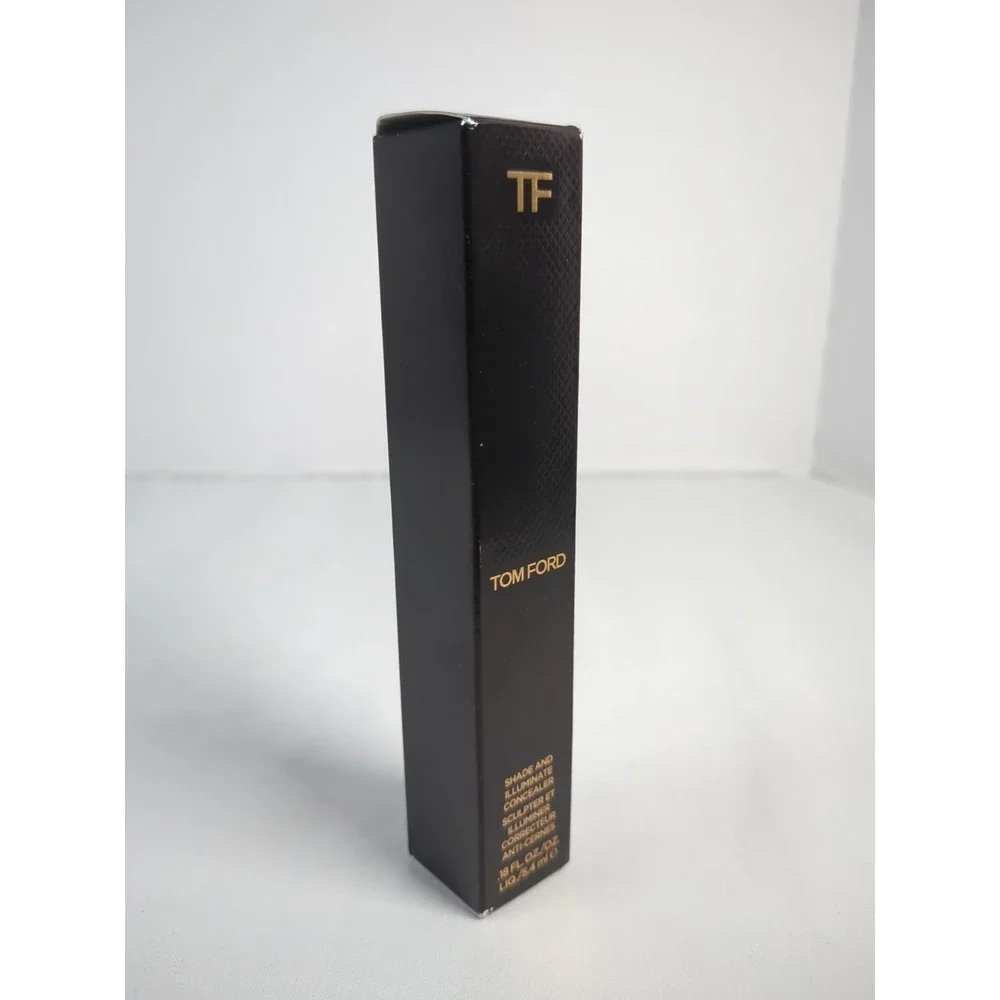 Tom Ford Shade And Illuminate Concealer 3W1 Golden .18oz New in Box